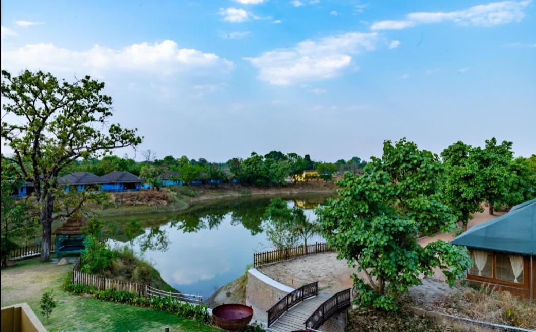 Mayur The Karma Hotel Seoni  Bagian luar foto